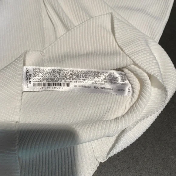 Zara Asymmetric one shoulder top - Picture 3 of 3